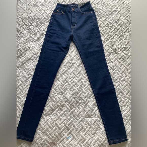 Dark Wash - Fashion Nova Jeans - Picture 6 of 9